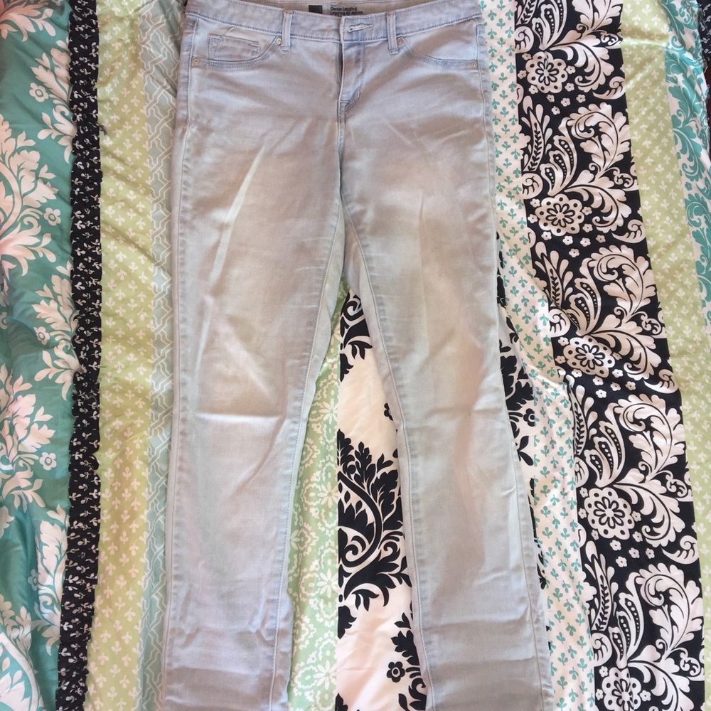 Light blue skinny jeans